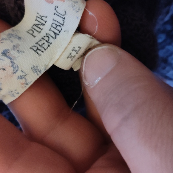 Cute knitted sweater - Picture 3 of 4